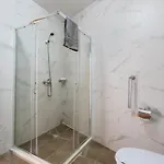 アパート Spacious 3br With Terrace Near Beaches & Restaurants By Quicktrips