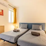 Spacious 3br With Terrace Near Beaches & Restaurants By Quicktrips アパート *