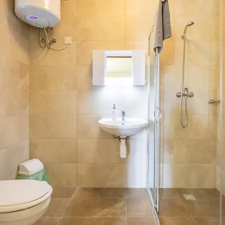 Appartement Spacious 3br With Terrace Near Beaches & Restaurants By Quicktrips *